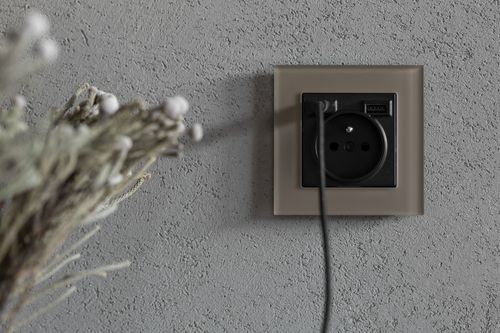 Jesienne światło w domu: jak stworzyć przytulną atmosferę na chłodniejsze dni